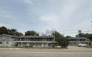 Main picture of 2125 Indianola Ave