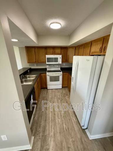 Main picture of 214 Shugart St