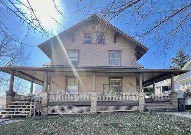 Main picture of 1313 Division St