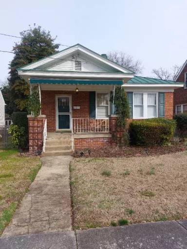 Main picture of 821 Hamilton Ave