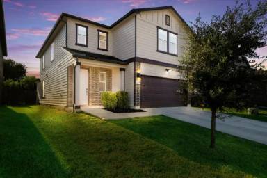 Main picture of 3114 Lake Marion