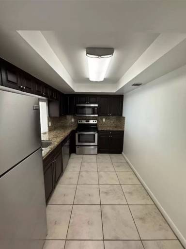 Main picture of 3303 NW 101st Ave