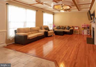 Main picture of 9577 5th Pl