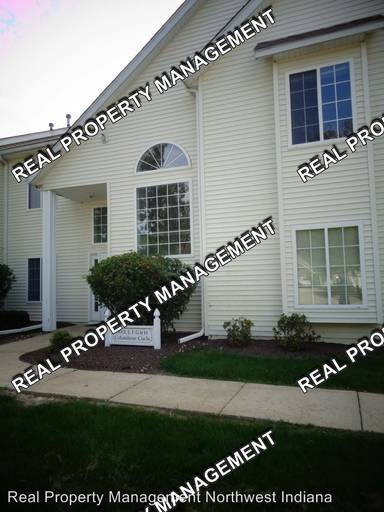 Main picture of 3001 Columbine Cir