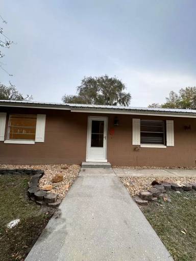 Main picture of 2941 Seminole Rd