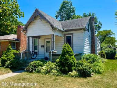 Main picture of 321 Lawn Ave