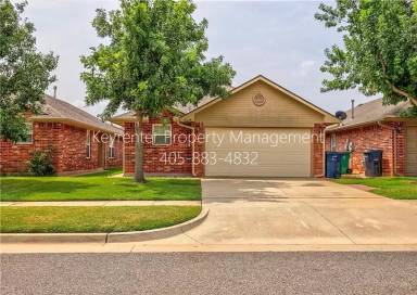 Main picture of 12328 SW 5th St