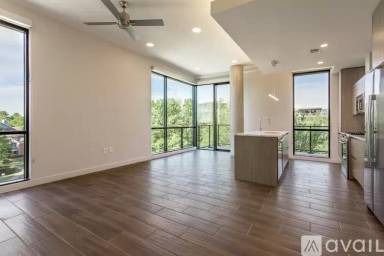 Main picture of 5955 Caruth Haven Ln