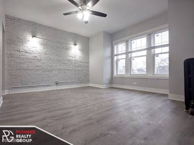 Main picture of 1906-1908 W Morse Ave