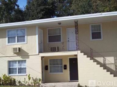 Main picture of 2955 Olga Pl