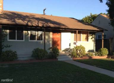 Main picture of 5848 Oliva Ave