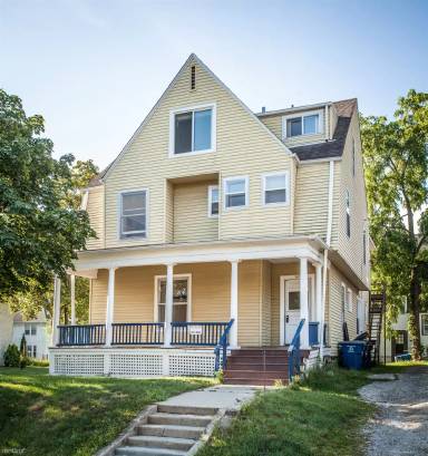 Main picture of 1130 Oakland Ave