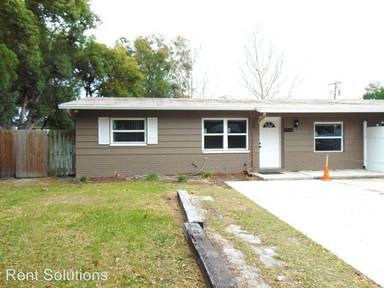 Main picture of 1038 Angle Rd