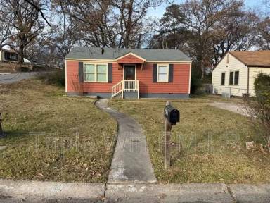 Main picture of 4512 Grand Ave