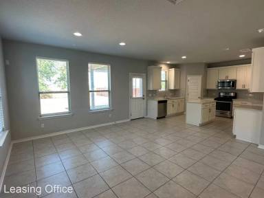 Main picture of 1104 Kimblewick Dr
