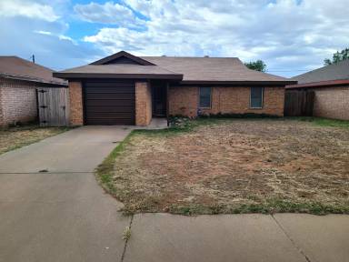 Main picture of 4731 Country Club Dr