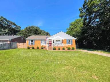 Main picture of 2404 Haywood Ave