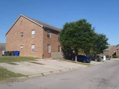 Main picture of 2841 Ryan Cir