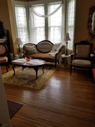 Main picture of 1 Horton St