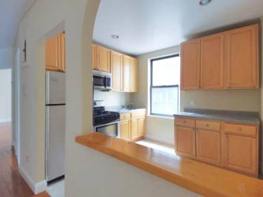 Main picture of 120 Haven Ave
