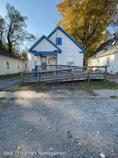 Main picture of 1203 N Poole St
