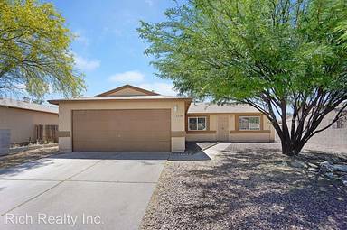 Main picture of 6020 S Pin Oak Dr