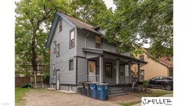 Main picture of 1030-1032 Michigan Ave