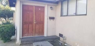 Main picture of 101 N Stine Rd
