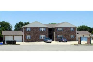 Main picture of 1700 Ashwood Dr