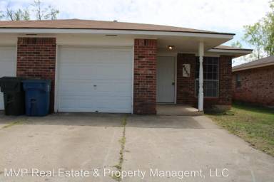 Main picture of 4030 Parkwoods Ln