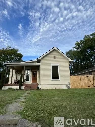 Main picture of 1005 Pennock Ave