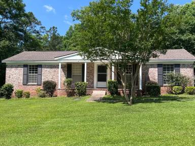 Main picture of 3206 Grace Dr