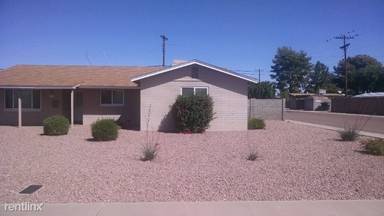 Main picture of 1312 W 11th St