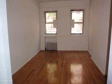 Main picture of 81 E 2nd St