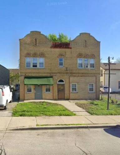 Main picture of 7313 W Burleigh St