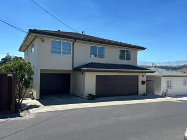 Main picture of 761 2nd Ln