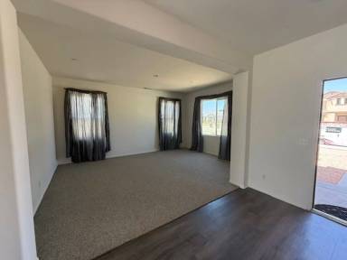 Main picture of 2917 La Calle Audaz Ave