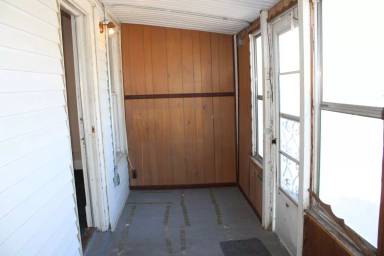 Main picture of 715 N 4th St