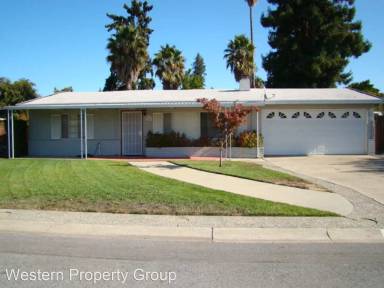 Main picture of 17941 Los Felice Dr