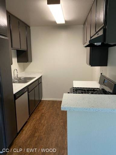 Main picture of Woodcrest Apartments