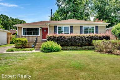 Main picture of 5321 Crestwood Blvd