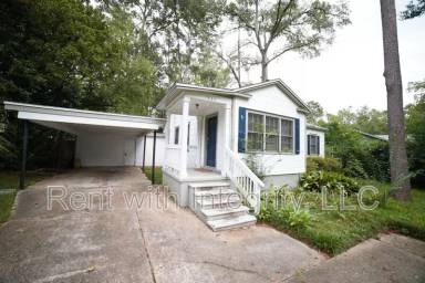 Main picture of 1935 Temple Dr