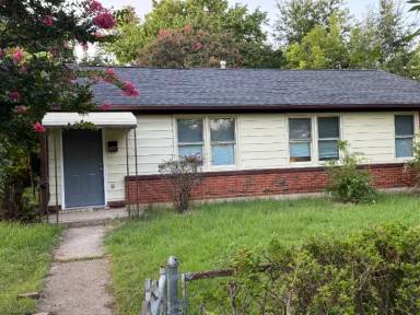Main picture of 2208 Ford Ave