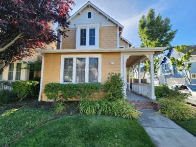 Main picture of 1117 Baywood Ln