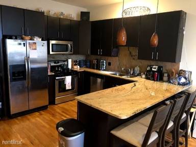 Main picture of 2024 N California Ave