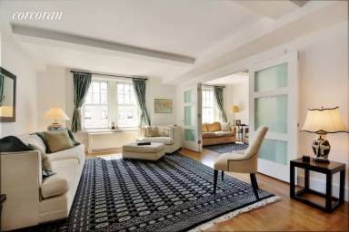 Main picture of 27 W 72nd St
