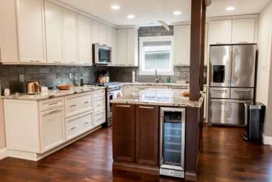 Main picture of 2048 Eastridge Dr