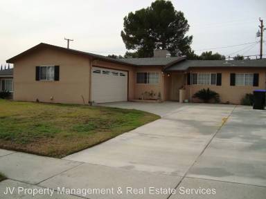 Main picture of 4924 Acacia Ave