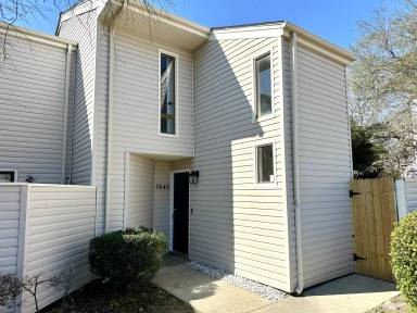 Main picture of 7840 Hummingbird Ln