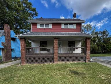 Main picture of 604 W Laclede Ave